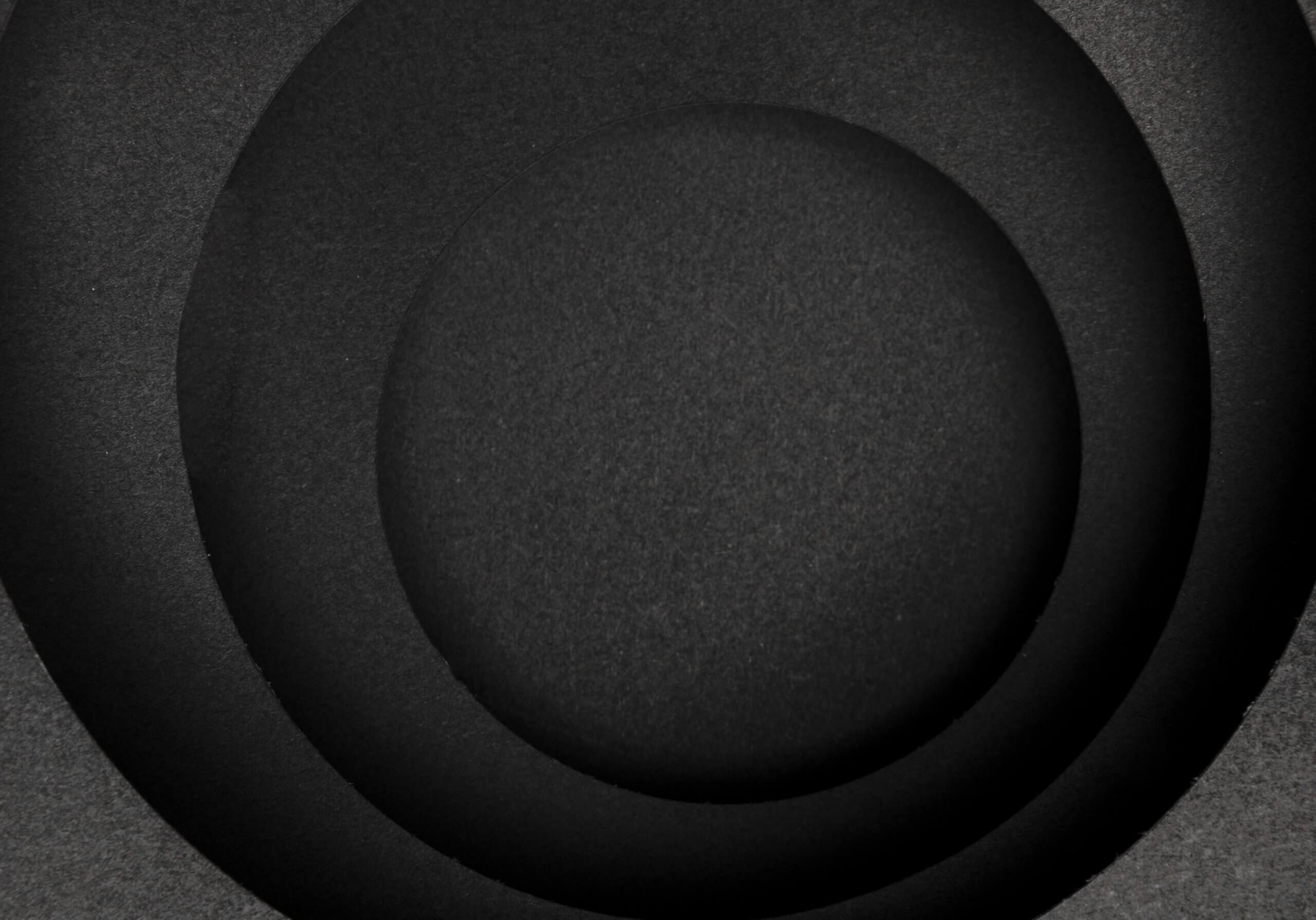 circular-layers-dark-background